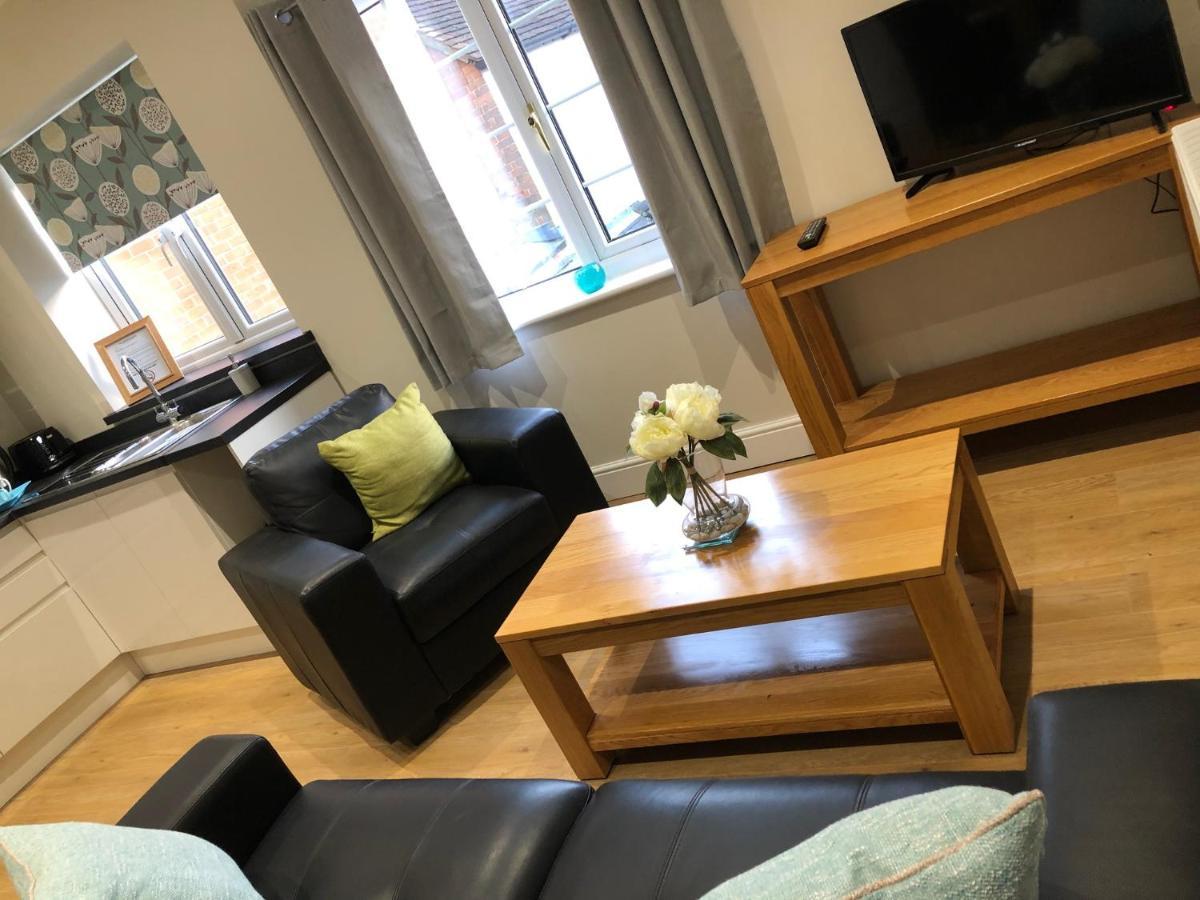 The Old Printworks - New Self Contained Apartment In The Heart Of Thame - Magenta Eksteriør bilde